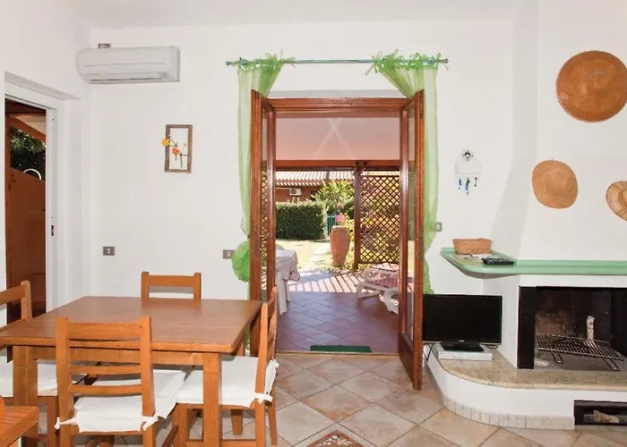 Clorinda , 1 Minute From The Sea * Costa Rei